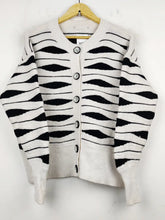 Gallery (LS-8262)